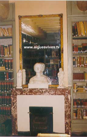 Buste sur chemine - Maison Gaston Doumergue